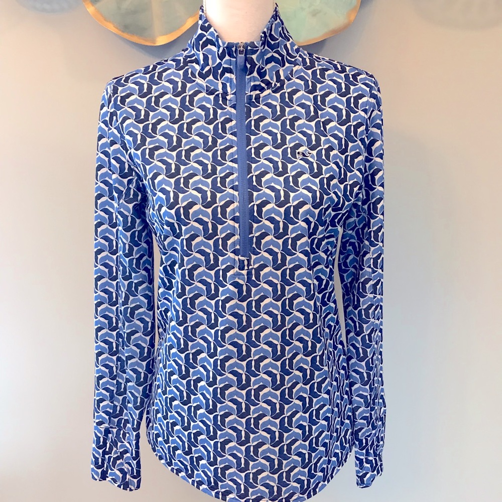 Vineyard Vines NWOT Performance Top